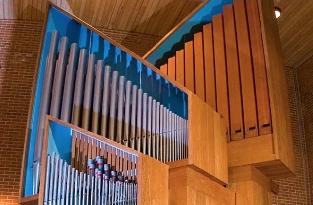 Zion Mennonite Fisk Organ
